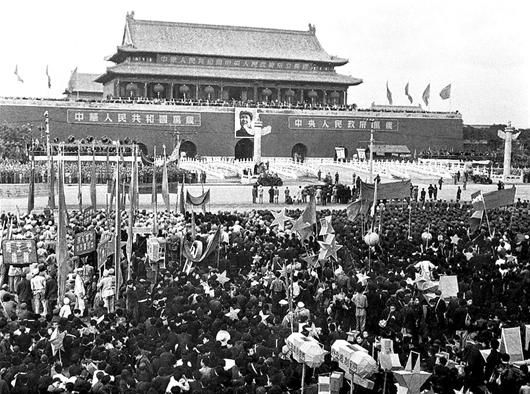 湖北日报讯据新华社25日电1949年9月21日至30日,中国人民政治协商会议