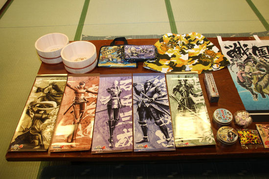 在日本庙会时常常见到的射击游戏.
