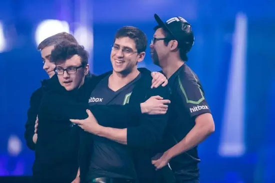 dota2欧服8000大神miracle首次受访:冲天梯要冷静